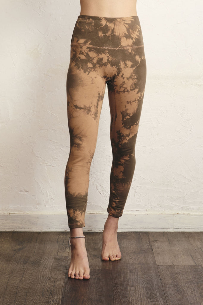 color_Coco Rose Earth Tiedye