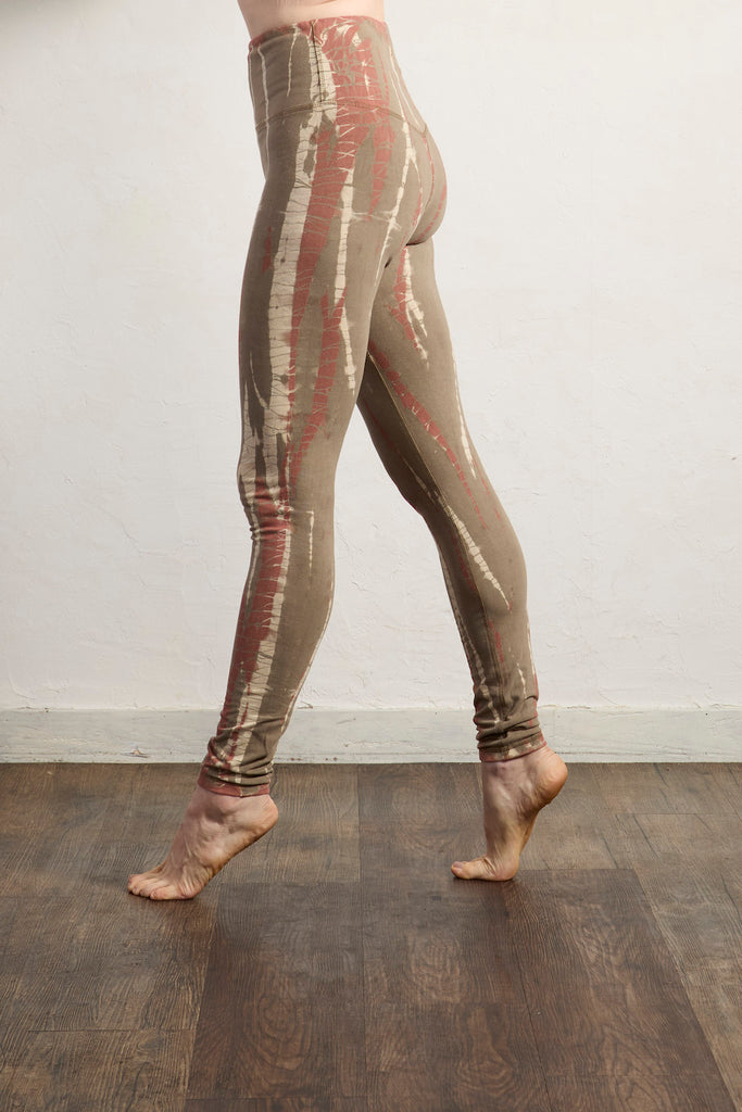 color_stone rose ikat