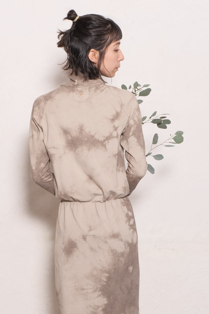 color_アース / Earth